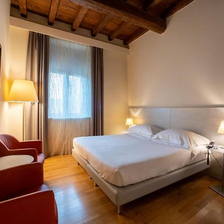 Hotel Annunziata Φεράρα Εξωτερικό φωτογραφία