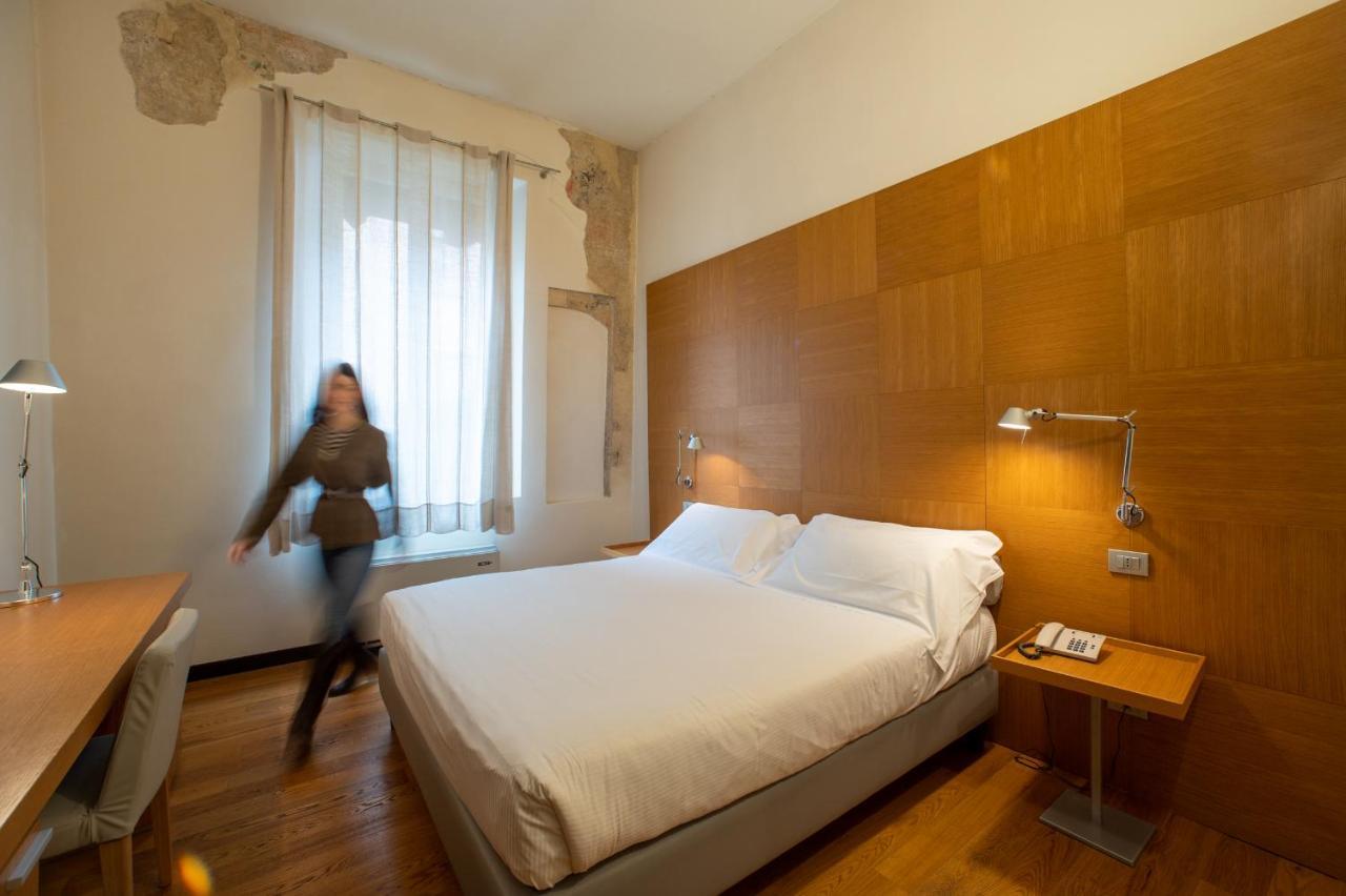 Hotel Annunziata Φεράρα Εξωτερικό φωτογραφία