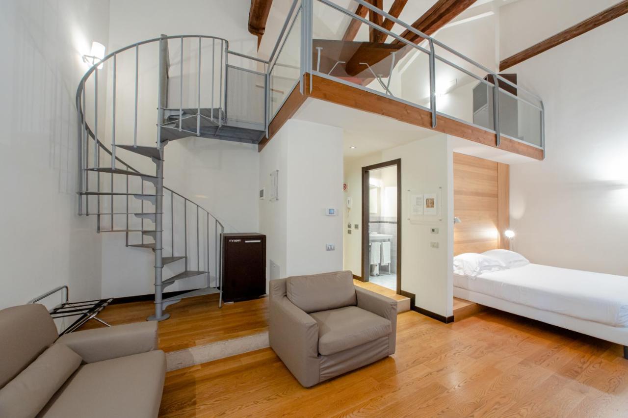 Hotel Annunziata Φεράρα Εξωτερικό φωτογραφία
