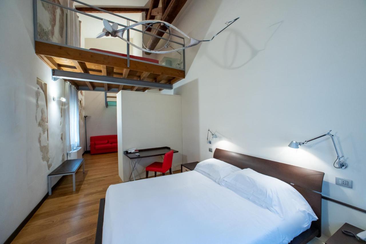 Hotel Annunziata Φεράρα Εξωτερικό φωτογραφία