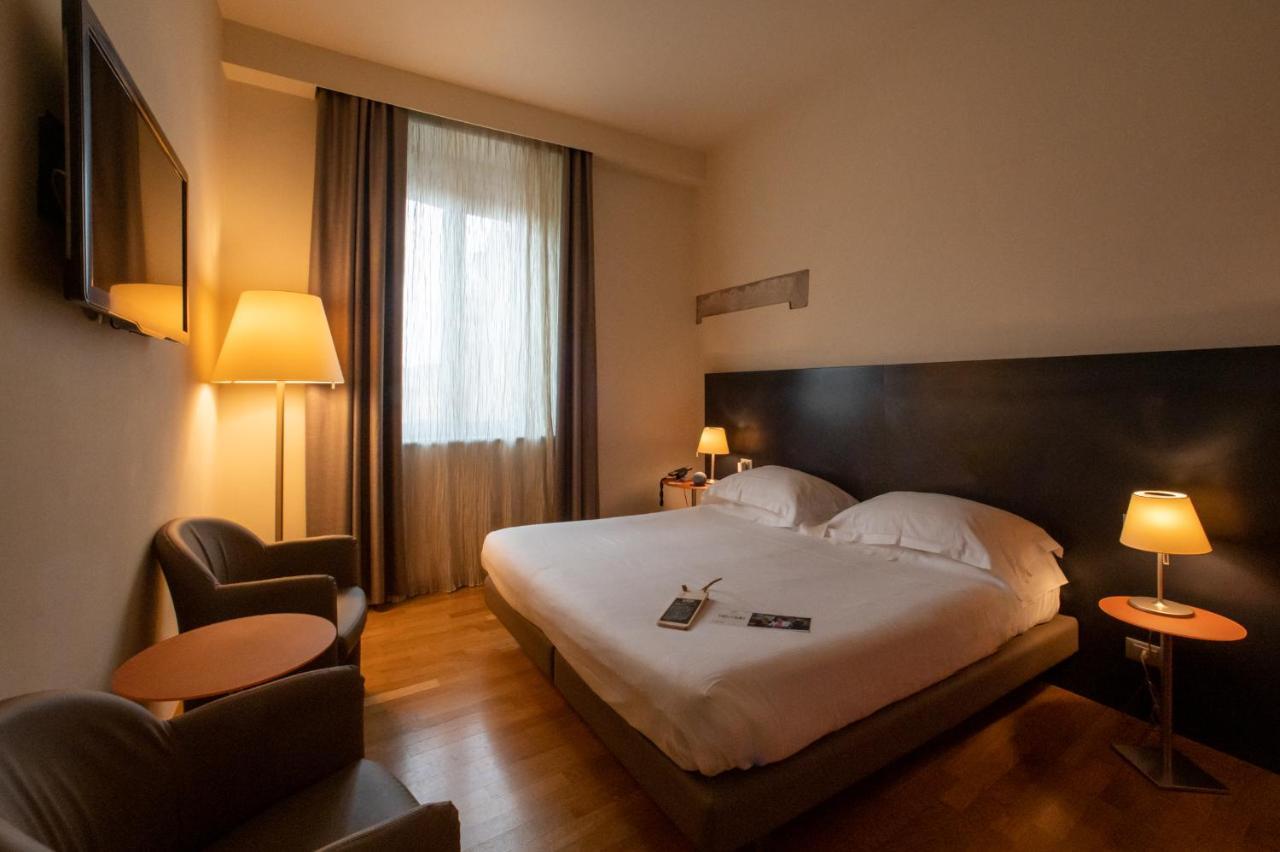 Hotel Annunziata Φεράρα Εξωτερικό φωτογραφία