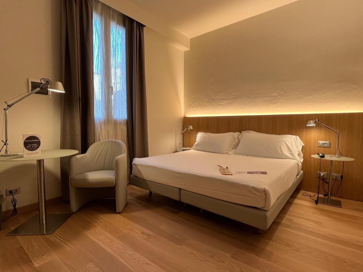 Hotel Annunziata Φεράρα Εξωτερικό φωτογραφία